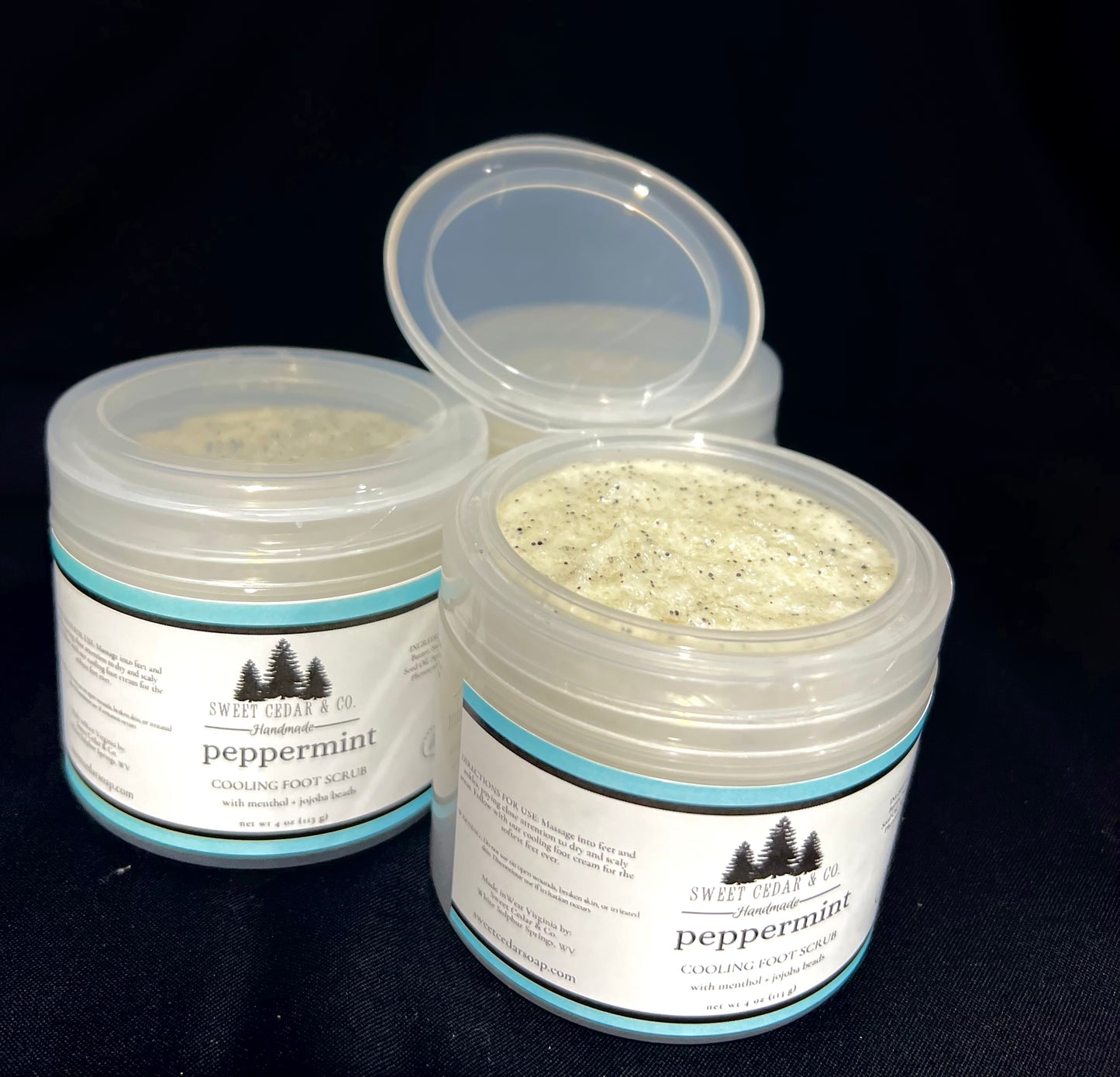 Cooling Peppermint Food Scrub with Jojoba beads and sugar