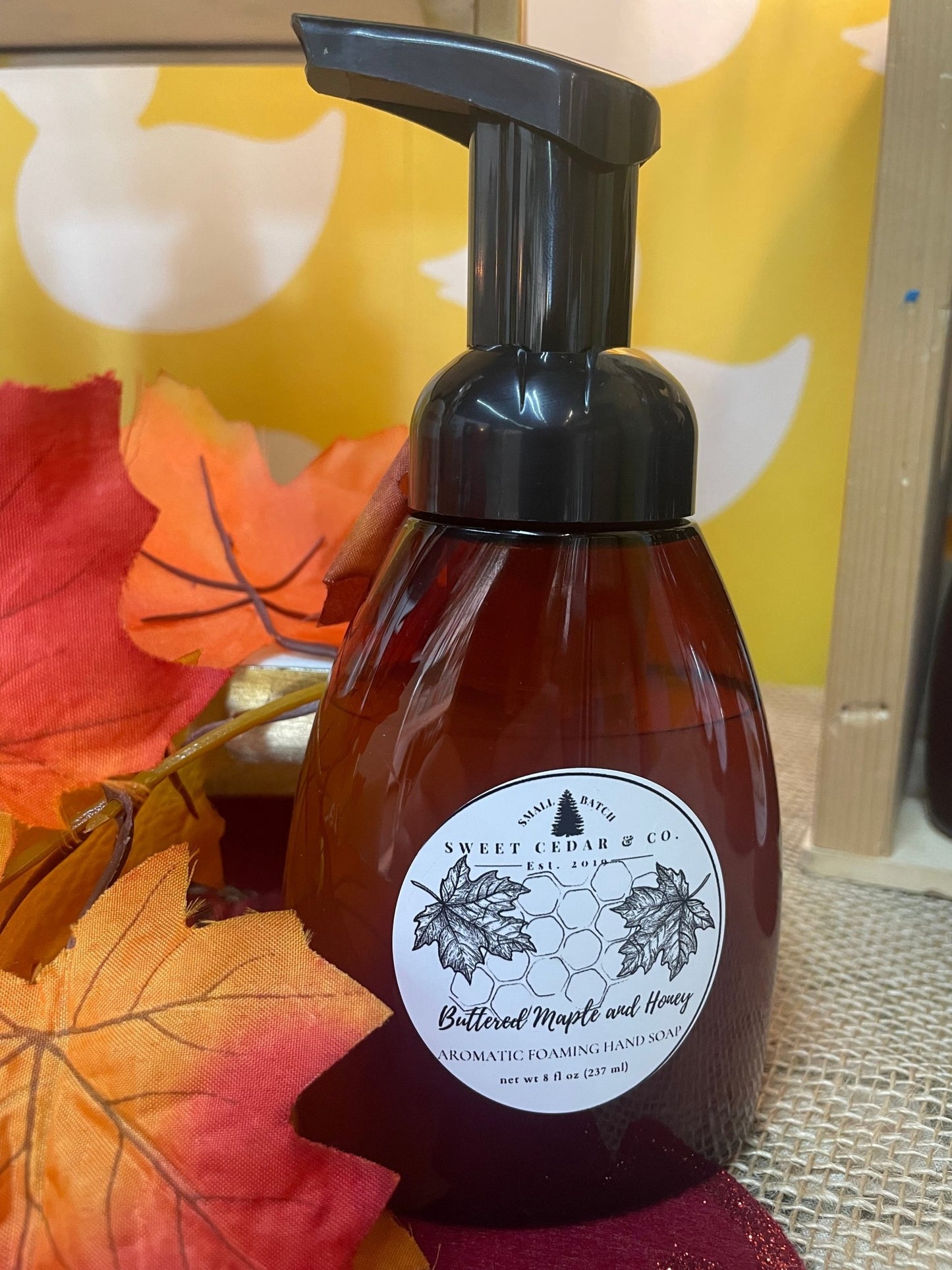 Foaming hand soap - Sweet Cedar & Co.